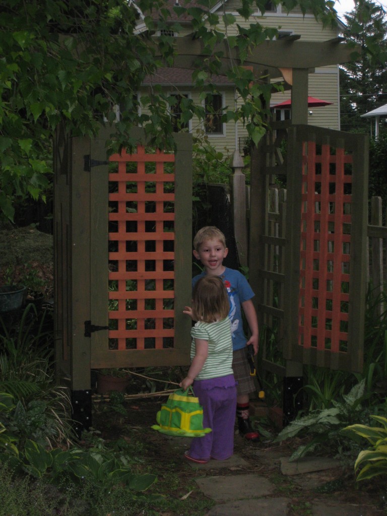 The Arbor Is Finished & How to Anchor an Arbor in Place Stately Kitsch