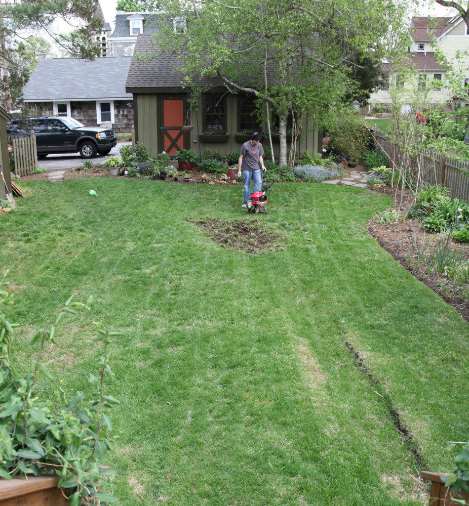 Tilling, Sod & Grass Seed Stately Kitsch